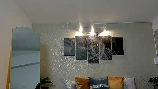 Regan   online show from January 15, 4:25 am