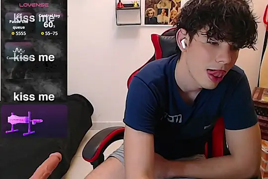 Angelo-cianuro- online show from November 15, 12:01 am