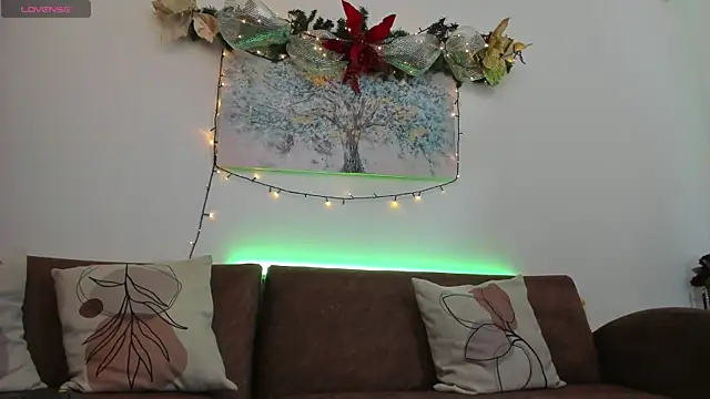 Samuel Up online show from December 8, 1:14 pm