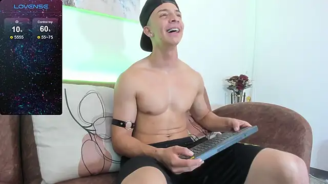 Samuel Up online show from January 19, 2:06 pm