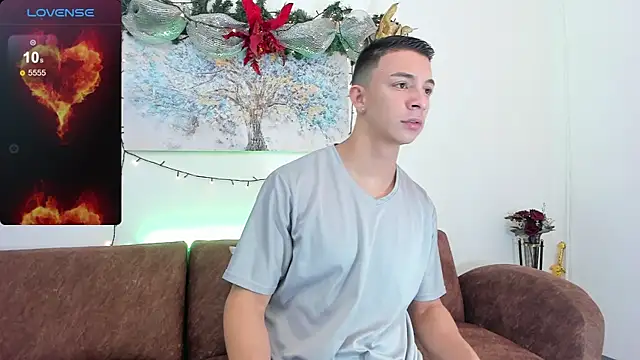 Samuel Up online show from January 4, 8:16 pm