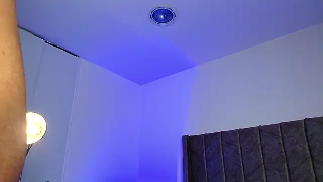 LiamGarcia1 online show from October 17, 2:21 pm