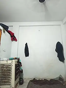 pintuS40 online show from March 8, 12:20 am