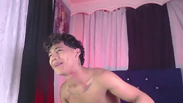 Sexys Boys Hot1 online show from February 14, 2:39 am