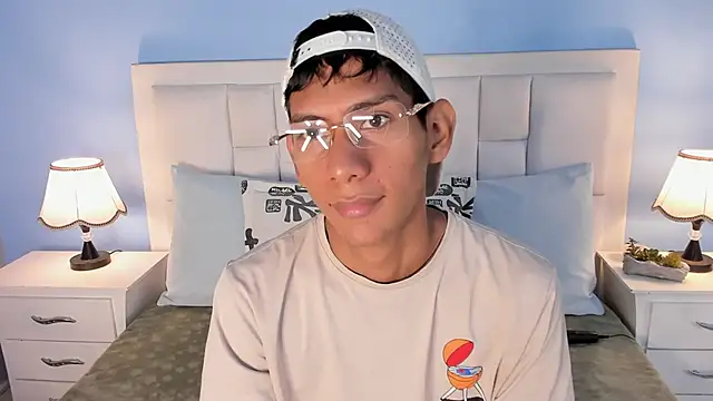 Nick Collins18 online show from September 20, 4:56 am