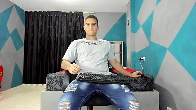 simookeler online show from March 14, 11:52 pm