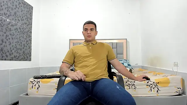 simookeler online show from February 7, 11:43 pm