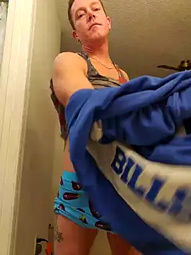 Bigtater1999 online show from December 19, 9:28 pm