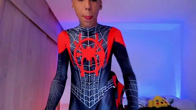 aldrinwhite online show from February 26, 6:53 pm