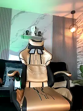 jaxon colton online show from November 21, 2:10 am