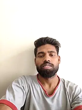 INDIANBOY7439 online show from June 11, 8:34 am