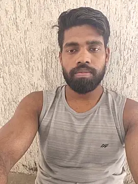 INDIANBOY7439 online show from June 15, 8:17 am