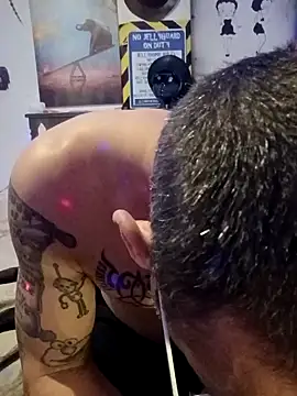 Buffshagswell online show from November 10, 6:46 pm