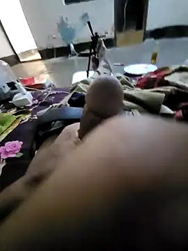 Snapshot of Ssdhaka11 chatting on February 2, 5:42 am Ssdhaka11 online show from February 2, 5:42 am