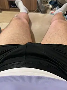 reelciii21 online show from February 6, 9:01 pm