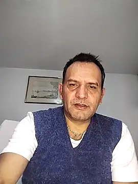 RogueTraveler online show from October 28, 3:09 am