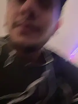 krispykreme17 online show from December 3, 4:57 am