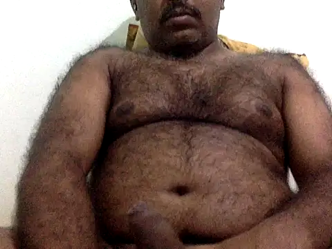 Snapshot of i_am_very_hot_4u chatting on December 11, 7:21 pm i am very hot 4u online show from December 11, 7:21 pm