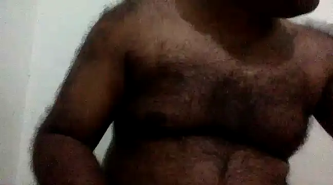 Snapshot of i_am_very_hot_4u chatting on January 15, 10:27 am i am very hot 4u online show from January 15, 10:27 am