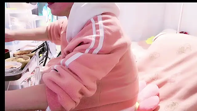 Im IVE LOVE online show from December 13, 3:00 pm