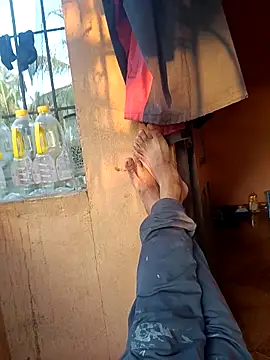 1010SumiT online show from December 4, 1:45 am