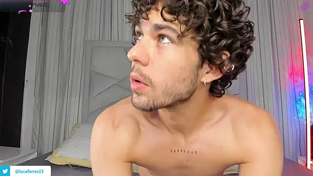 Luca ferrer  online show from March 3, 3:25 am