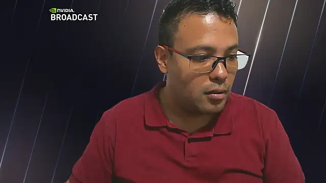 Mikee-Leee online show from November 4, 4:52 pm