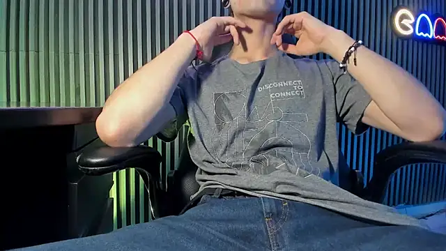 Jefer rick  online show from October 30, 1:01 pm