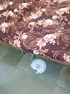 krishhyd69 online show from December 7, 6:04 pm