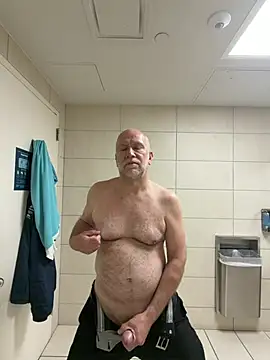 FLSexyGuy online show from April 13, 3:56 pm