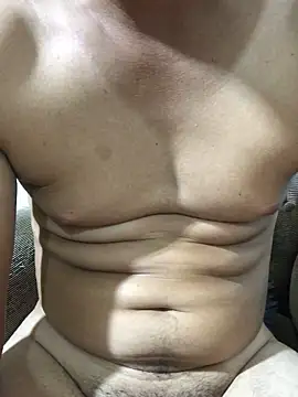 isacalejandroo online show from February 23, 4:25 am