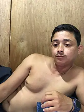 isacalejandroo online show from March 13, 4:05 am