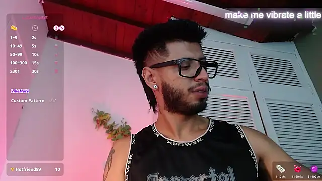 Snapshot of Colby_brown03 chatting on September 26, 8:17 pm Colby brown03 online show from September 26, 8:17 pm