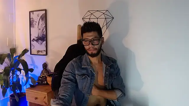 Colby brown03 online show from April 1, 5:21 pm