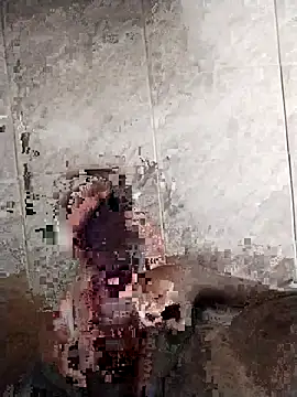 Snapshot of max_pane98 chatting on February 20, 9:33 am max pane98 online show from February 20, 9:33 am