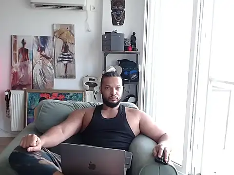 1LordKingsley online show from July 10, 4:32 pm