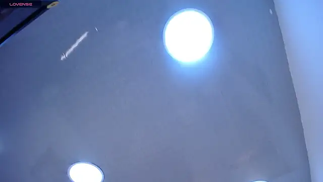 MrWilliseo online show from March 2, 7:43 pm