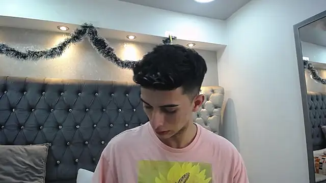 MrWilliseo online show from December 29, 6:24 am