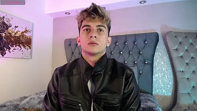 MrWilliseo online show from September 15, 7:59 pm