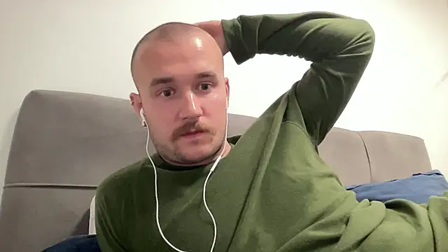 cute mark online show from December 21, 5:40 pm