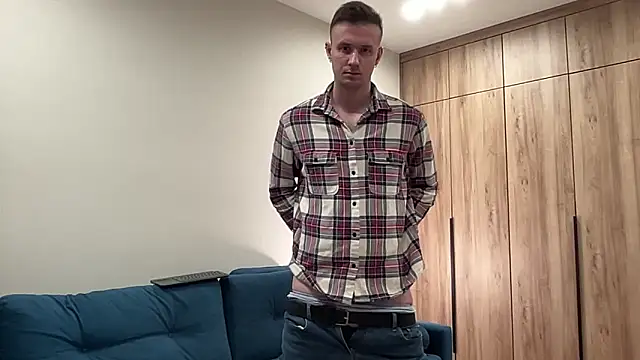 cute mark online show from April 18, 7:58 pm