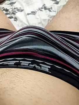 Snapshot of gatmoreno1 chatting on March 15, 7:48 pm gatmoreno1 online show from March 15, 7:48 pm