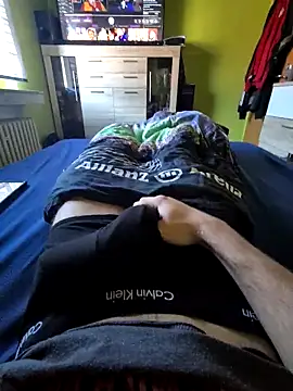 Nkls XL online show from March 18, 8:39 am