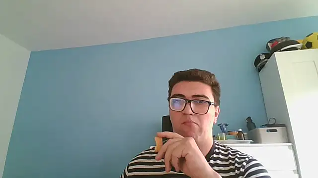 sorolla12 online show from March 17, 5:04 pm