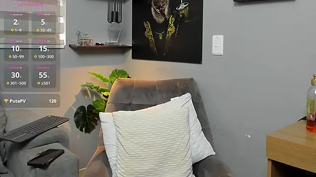 Giorgio-Leone online show from November 25, 6:21 pm