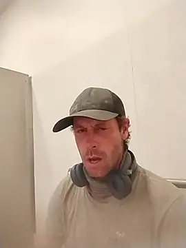 axelongshaft69 online show from November 21, 3:05 am