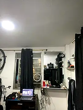 Jestebanano online show from December 5, 4:08 am