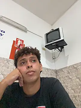 luisfer 306 online show from November 10, 7:08 pm