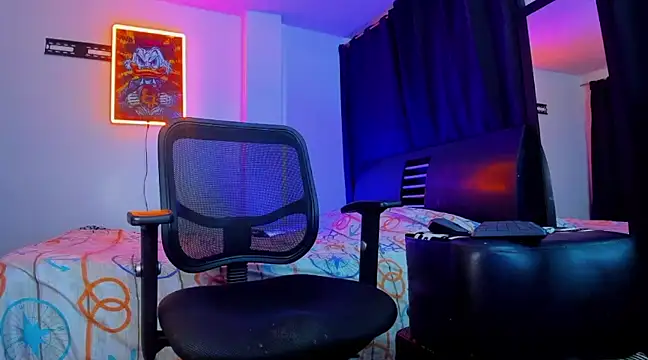 Giomar Reyes online show from March 7, 8:56 am