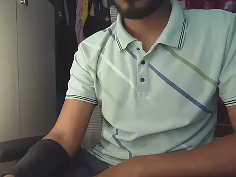 KissesBoyAD online show from February 23, 7:04 pm